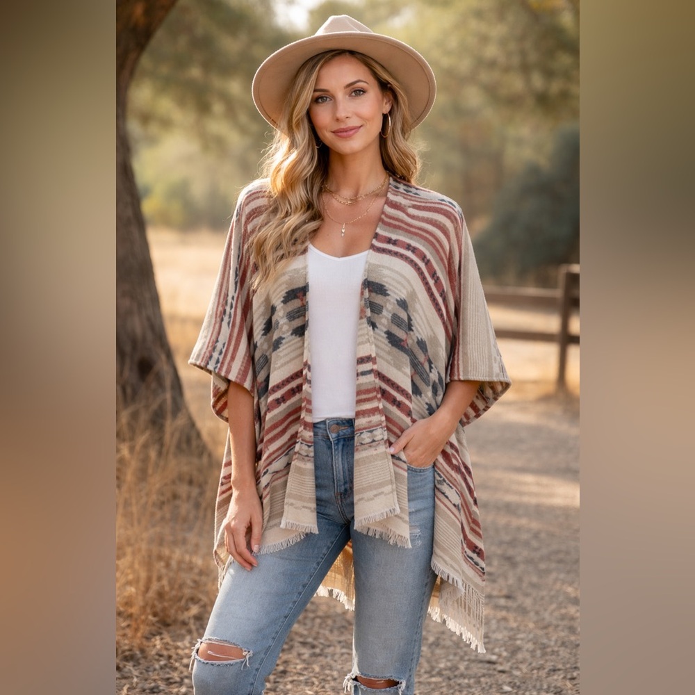 Quagga Southwestern Aztec Fringe Cape Poncho Western Boho Festival Cozy One Size